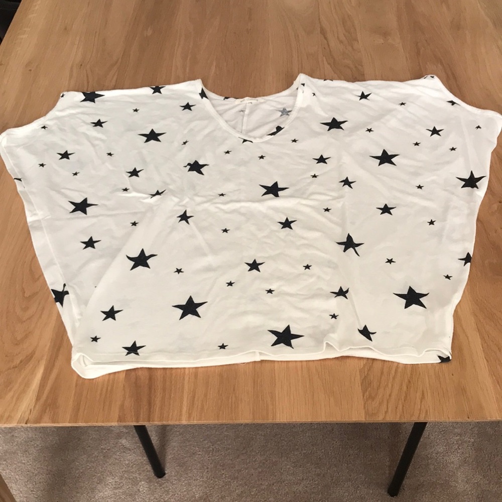 White and black stars Enti top, size small